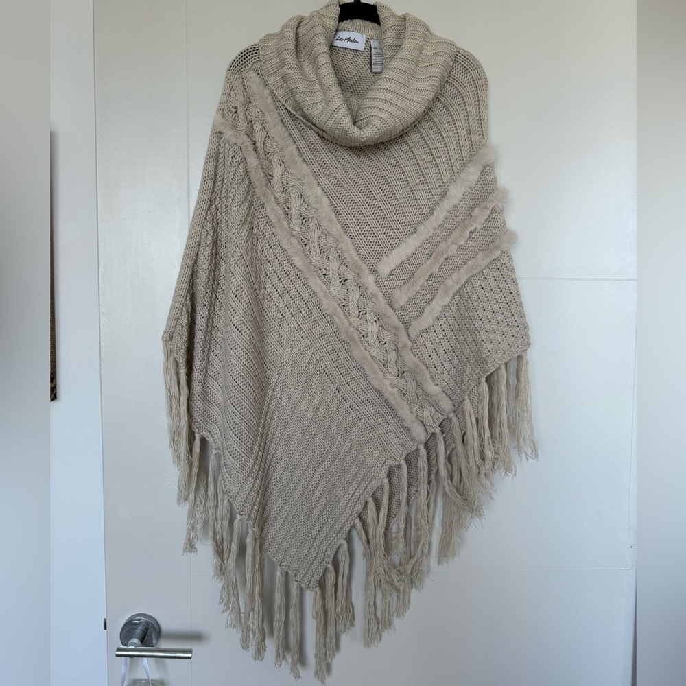 Le Moda Taupe/Tan Knit Poncho Sweater